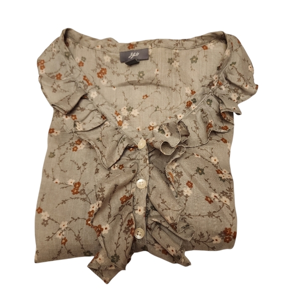 J Jill Floral Ruffle Sleeveless Button Down Blouse in Sage Green - Picture 7 of 13